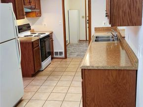 8040 NE Seawind Avenue, Poulsbo WA 98370