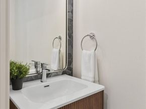 2347 NE 127 Street, Seattle WA 98125