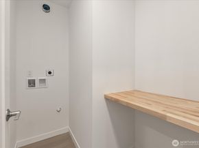 2347 NE 127 Street, Seattle WA 98125