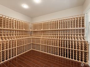 9426 Lake Washington Boulevard NE, Bellevue WA 98004