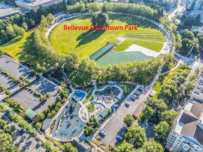 9426 Lake Washington Boulevard NE, Bellevue WA 98004