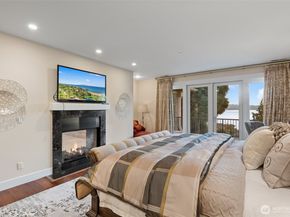 9426 Lake Washington Boulevard NE, Bellevue WA 98004