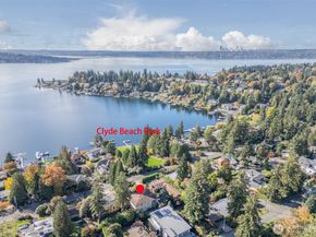 9426 Lake Washington Boulevard NE, Bellevue WA 98004