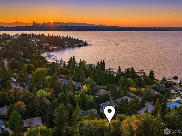 2024 80th Street SE, Mercer Island WA 98040