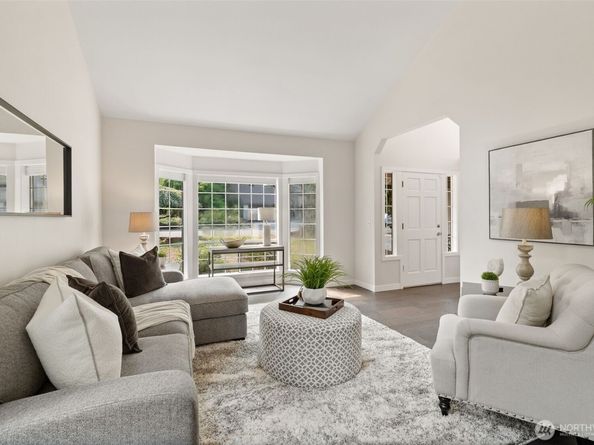 20418 NE 41st Street, Sammamish WA 98074