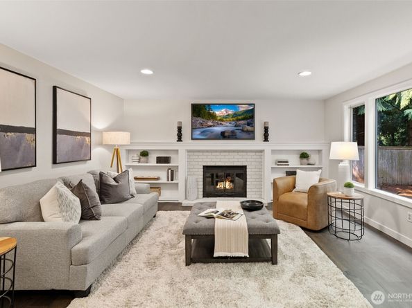 20418 NE 41st Street, Sammamish WA 98074