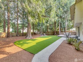 20418 NE 41st Street, Sammamish WA 98074