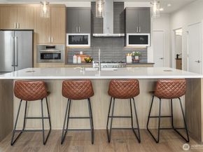 4548 23rd Avenue SW, Seattle WA 98106