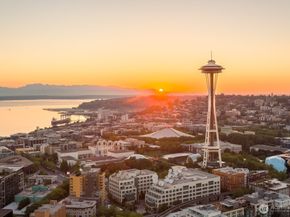 583 Battery Street 2504N, Seattle WA 98121