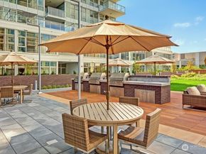 583 Battery Street 2504N, Seattle WA 98121