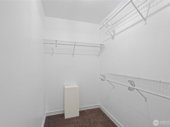 3121 W Government Way 302, Seattle WA 98199