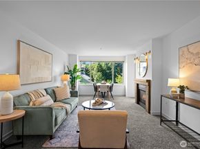 3121 W Government Way 302, Seattle WA 98199