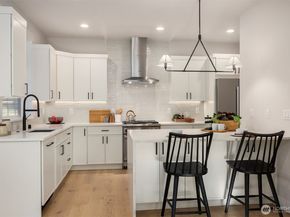 10505 NE 112th Street, Kirkland WA 98033