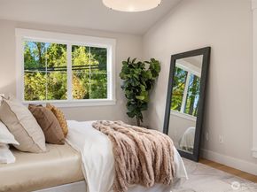 10505 NE 112th Street, Kirkland WA 98033