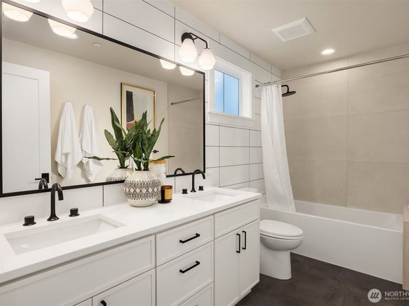 10505 NE 112th Street, Kirkland WA 98033