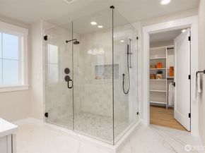 10505 NE 112th Street, Kirkland WA 98033