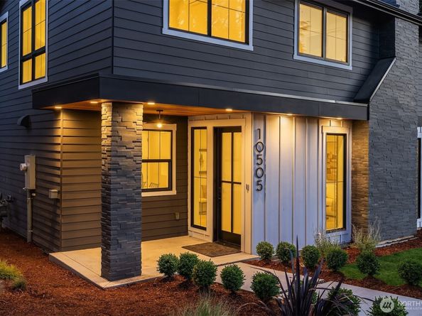 10505 NE 112th Street, Kirkland WA 98033