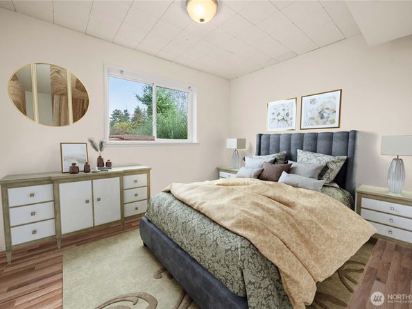 12632 SE 211th Court, Kent WA 98031