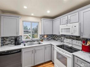12632 SE 211th Court, Kent WA 98031