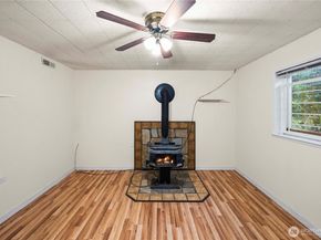 12632 SE 211th Court, Kent WA 98031