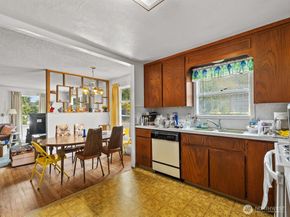 15031 78th Ave NE, Kenmore WA 98028