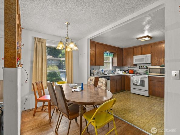 15031 78th Ave NE, Kenmore WA 98028