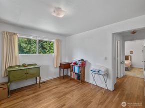 15031 78th Ave NE, Kenmore WA 98028