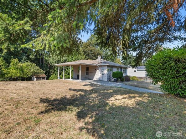 15031 78th Ave NE, Kenmore WA 98028