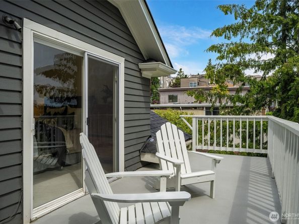 1222 6th Avenue N, Seattle WA 98109