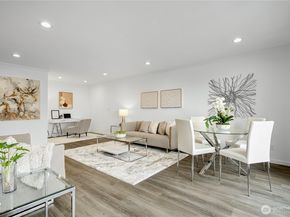 7930 SE 34th Street 401, Mercer Island WA 98040