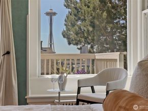 920 4th Avenue N, Seattle WA 98109