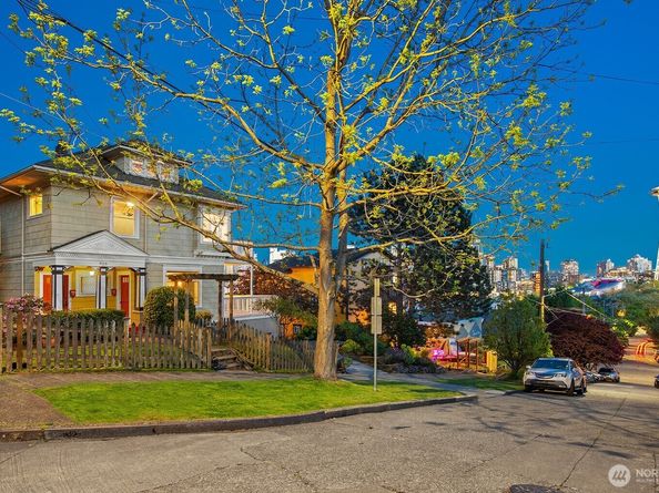 920 4th Avenue N, Seattle WA 98109