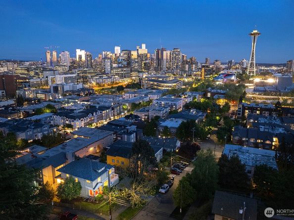 920 4th Avenue N, Seattle WA 98109
