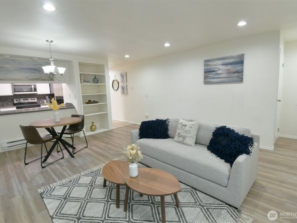 8408 18th Avenue W 12101, Everett WA 98204