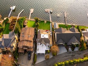 3671 E Lake Sammamish Parkway NE, Sammamish WA 98074