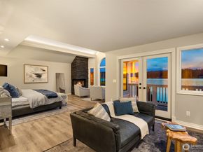 3671 E Lake Sammamish Parkway NE, Sammamish WA 98074