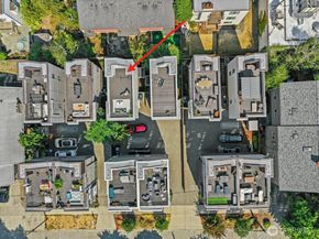 2416 NW 61st St B, Seattle WA 98107