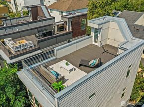 2416 NW 61st St B, Seattle WA 98107