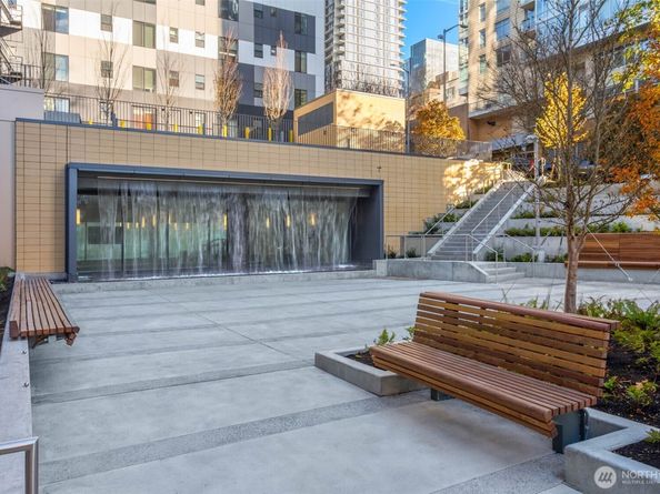 800 Columbia Street 608, Seattle WA 98104