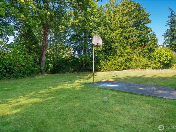 16621 188th Avenue SE 1,2,3, Renton WA 98058
