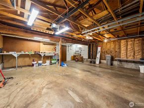 16621 188th Avenue SE 1,2,3, Renton WA 98058