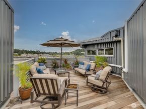 7800 SE 27th Street 503, Mercer Island WA 98040