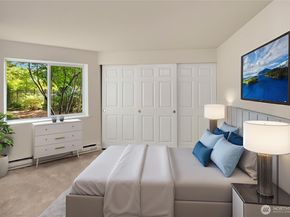 12014 98th Avenue NE 101, Kirkland WA 98034