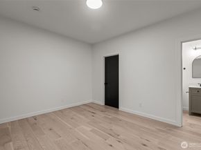 14804 40th Avenue W 1, Lynnwood WA 98087