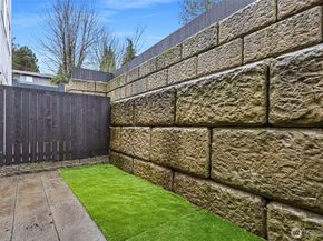 12215 Des Moines Memorial Drive S B, Burien WA 98168