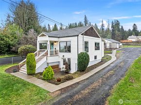 8400 SE Berry Street, Port Orchard WA 98366