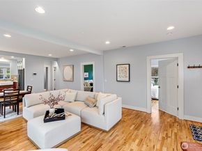 8400 SE Berry Street, Port Orchard WA 98366