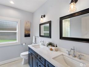 8400 SE Berry Street, Port Orchard WA 98366