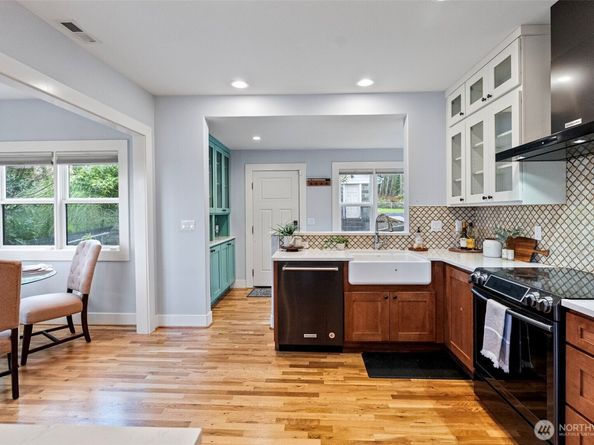 8400 SE Berry Street, Port Orchard WA 98366