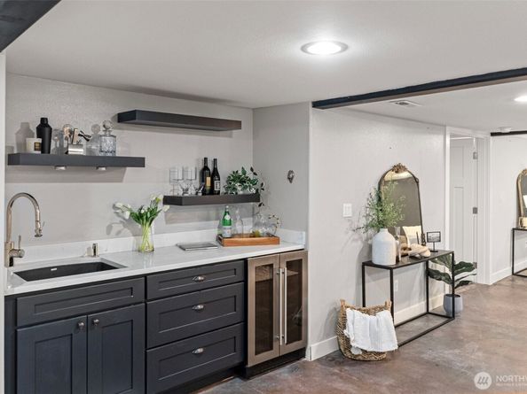 8400 SE Berry Street, Port Orchard WA 98366